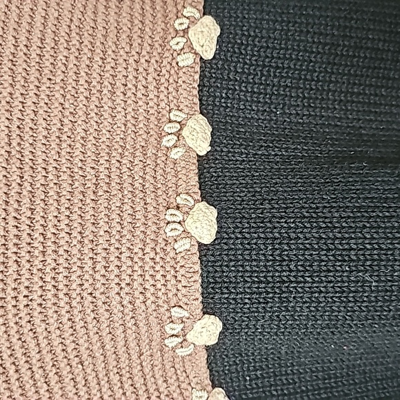 Storybook Knits Vtg 90's Dog Cardigan Sweater with Pupoy Bone Buttons Sz L EUC - Picture 3 of 11